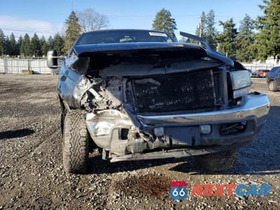 Piąte zdjęcie samochodu w środku: 2002 FORD F250 SUPER DUTY VIN:1FTNW21F92EB10845 - miniatura