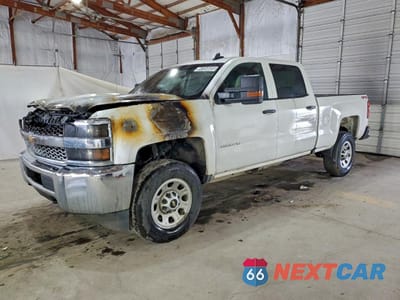 2019 CHEVROLET SILVERADO K2500 HEAVY DUTY 1GC1KREG7KF105319 - główne zdjęcie licytacji z USA - miniatura