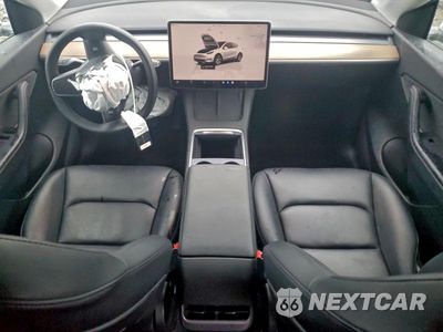 Zdjęcie 8 z 11 samochodu: 2022 TESLA MODEL Y VIN:7SAYGDEE9NF431216 - miniatura