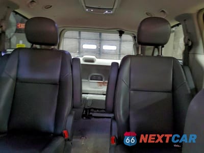 Zdjęcie 10 z 13 samochodu: 2011 VOLKSWAGEN ROUTAN SE VIN:2V4RW3DG8BR668318 - miniatura