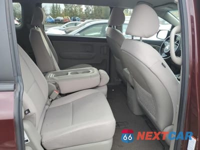 Zdjęcie 11 z 13 samochodu: 2017 KIA SEDONA LX VIN:KNDMB5C19H6244770 - miniatura