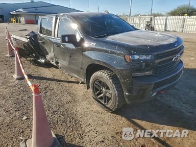 Czwarte zdjęcie samochodu z boku: 2021 CHEVROLET SILVERADO K1500 LT TRAIL BOSS VIN:1GCPYFED3MZ222703 - miniatura