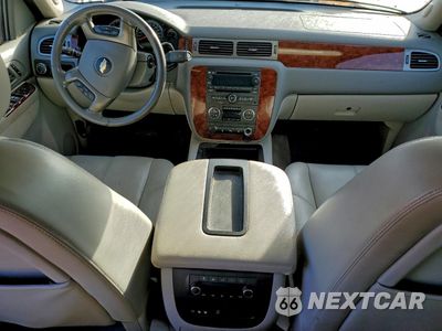 Zdjęcie 8 z 13 samochodu: 2012 CHEVROLET TAHOE C1500 LT VIN:1GNSCBE03CR120208 - miniatura