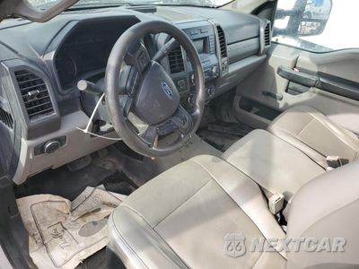 Zdjęcie 8 z 12 samochodu: 2019 FORD F550 FLATBED TRUCK VIN:1FDUF5HT3KDA06474 - miniatura