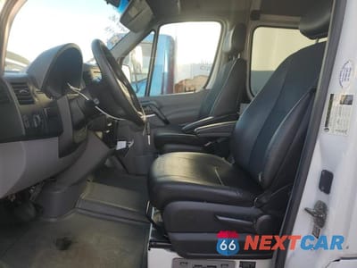 Zdjęcie 7 z 14 samochodu: 2016 MERCEDES-BENZ SPRINTER 2500 VIN:WDZPE8DD4GP246868 - miniatura
