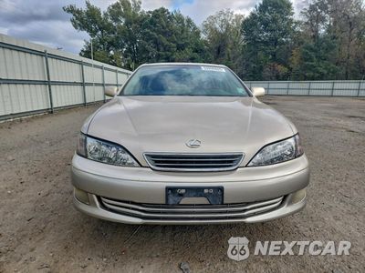 Piąte zdjęcie samochodu w środku: 2001 LEXUS ES 300 VIN:JT8BF28G810331848 - miniatura