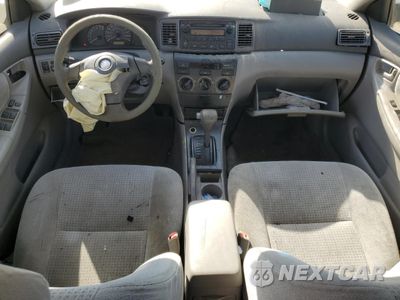 Zdjęcie 8 z 14 samochodu: 2005 TOYOTA COROLLA CE VIN:1NXBR32E05Z467133 - miniatura