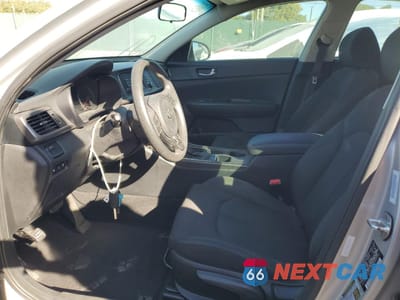 Zdjęcie 7 z 12 samochodu: 2017 KIA OPTIMA LX VIN:5XXGT4L33HG161374 - miniatura