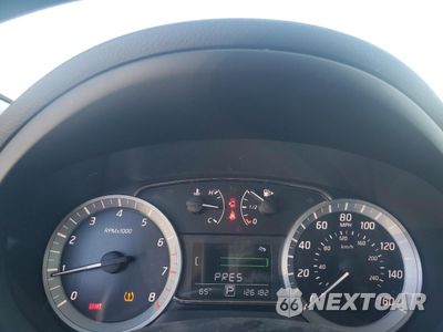 Zdjęcie 9 z 14 samochodu: 2014 NISSAN SENTRA S VIN:3N1AB7AP9EY283534 - miniatura