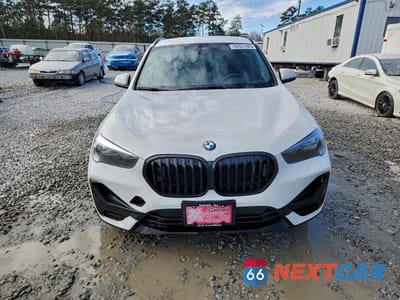 Piąte zdjęcie samochodu w środku: 2021 BMW X1 XDRIVE28I VIN:WBXJG9C03M5U20914 - miniatura