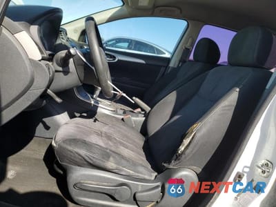 Zdjęcie 7 z 11 samochodu: 2014 NISSAN SENTRA S VIN:3N1AB7AP8EY259497 - miniatura