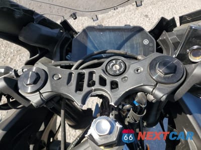 Zdjęcie 7 z 8 samochodu: 2025 YAMAHA YFZ320 A VIN:MH3RH25E4SK005257 - miniatura