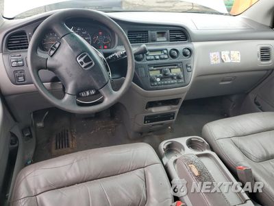 Zdjęcie 8 z 15 samochodu: 2002 HONDA ODYSSEY EXL VIN:2HKRL18042H567083 - miniatura