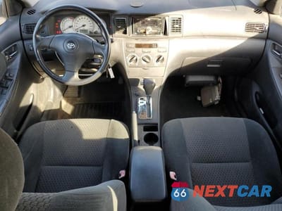 Zdjęcie 8 z 12 samochodu: 2006 TOYOTA COROLLA CE VIN:1NXBR32E26Z747704 - miniatura