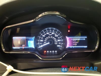 Zdjęcie 9 z 14 samochodu: 2013 LINCOLN MKT VIN:2LMHJ5AT5DBL51352 - miniatura