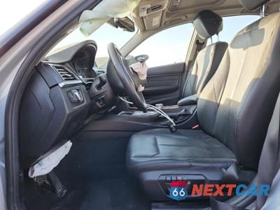 Zdjęcie 7 z 13 samochodu: 2015 BMW 328 XI SULEV VIN:WBA3B5C5XFF963423 - miniatura