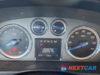 Zdjęcie 9 z 12 samochodu: 2010 CADILLAC ESCALADE ESV PREMIUM VIN:1GYUKJEF1AR110884 - miniatura