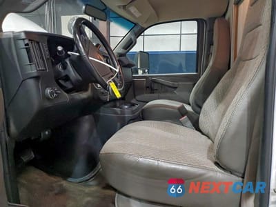 Zdjęcie 7 z 13 samochodu: 2022 CHEVROLET EXPRESS G3500 VIN:1HA3GTC75NN000102 - miniatura