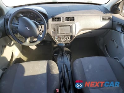 Zdjęcie 8 z 14 samochodu: 2006 FORD FOCUS ZX4 VIN:1FAFP34N26W229742 - miniatura