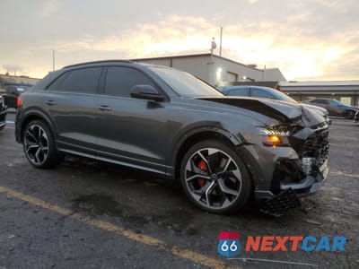 Czwarte zdjęcie samochodu z boku: 2023 AUDI RS Q8 VIN:WU1ARBF18PD033422 - miniatura