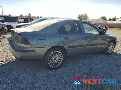 Trzecie zdjęcie samochodu z tyłu: 2002 VOLVO S60 2.4T VIN:YV1RS58D922152561 - miniatura