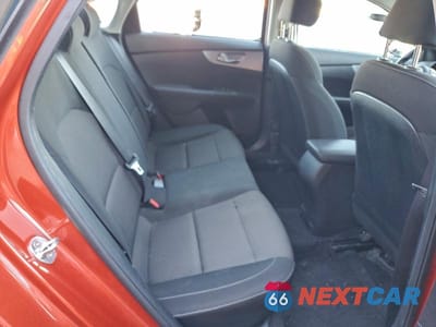 Zdjęcie 10 z 12 samochodu: 2022 KIA FORTE FE VIN:3KPF24AD9NE464173 - miniatura