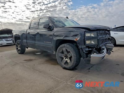 Czwarte zdjęcie samochodu z boku: 2015 CHEVROLET SILVERADO K1500 LT VIN:1GCVKREC2FZ242297 - miniatura