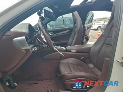 Zdjęcie 7 z 15 samochodu: 2019 PORSCHE PANAMERA BASE VIN:WP0AA2A74KL100774 - miniatura