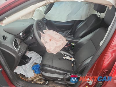 Zdjęcie 7 z 12 samochodu: 2021 CHEVROLET TRAX 1LT VIN:KL7CJPSB3MB341868 - miniatura