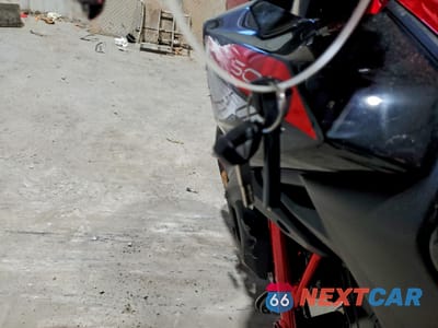 Zdjęcie 8 z 10 samochodu: 2024 KAWASAKI ER650 N VIN:ML5EREN17RDAB4907 - miniatura