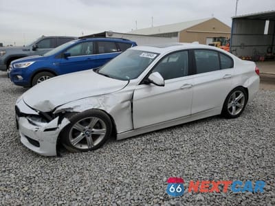 2015 BMW 328 XI WBA3B3G53FNR85624 - główne zdjęcie licytacji z USA - miniatura