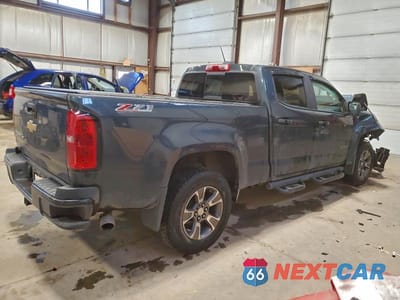 Trzecie zdjęcie samochodu z tyłu: 2018 CHEVROLET COLORADO Z71 VIN:1GCGTDEN0J1176348 - miniatura