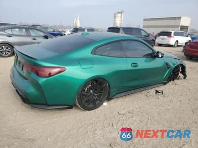 Trzecie zdjęcie samochodu z tyłu: 2025 BMW M4 COMPETITION VIN:WBS33HK08SCU73882 - miniatura