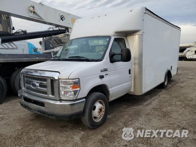 2018 FORD E-350 - BOX TRUCK 1FDWE3F64JDC37668 - główne zdjęcie licytacji z USA - miniatura