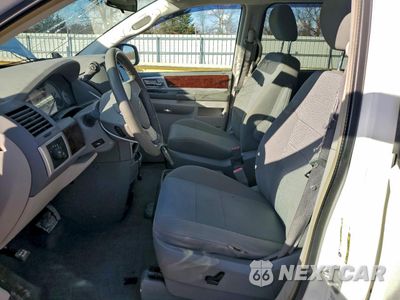 Zdjęcie 7 z 14 samochodu: 2010 CHRYSLER TOWN & COUNTRY TOURING VIN:2A4RR5D1XAR209051 - miniatura
