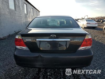 Zdjęcie 6 z 12 samochodu: 2005 TOYOTA CAMRY LE VIN:4T1BE32K15U052582 - miniatura
