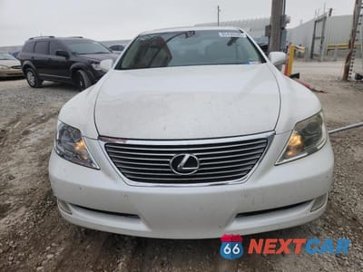 Piąte zdjęcie samochodu w środku: 2007 LEXUS LS 460 VIN:JTHGL46F775005135 - miniatura