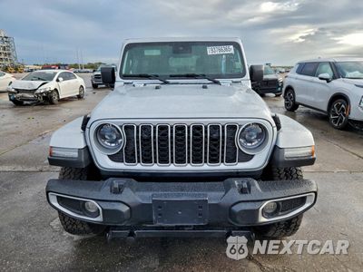 Piąte zdjęcie samochodu w środku: 2024 JEEP WRANGLER SAHARA VIN:1C4PJXEG2RW280511 - miniatura