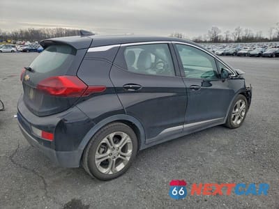 Trzecie zdjęcie samochodu z tyłu: 2018 CHEVROLET BOLT EV LT VIN:1G1FW6S06J4115214 - miniatura