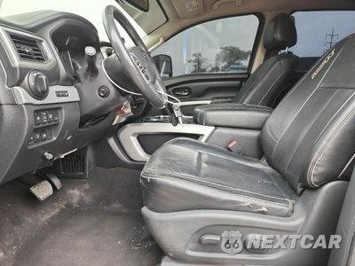 Zdjęcie 7 z 15 samochodu: 2017 NISSAN TITAN XD SL VIN:1N6BA1F40HN556780 - miniatura