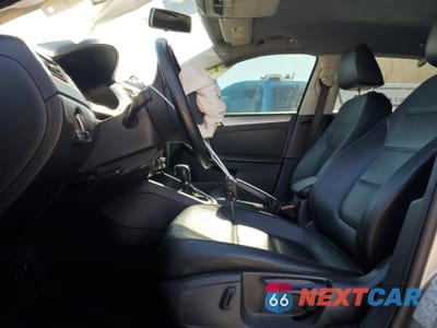 Zdjęcie 7 z 14 samochodu: 2013 VOLKSWAGEN JETTA SE VIN:3VWDX7AJ5DM255241 - miniatura