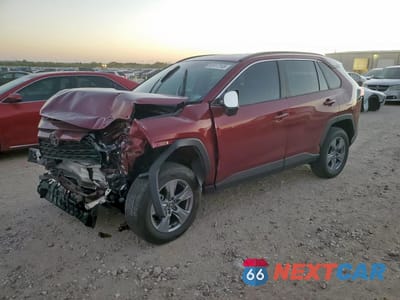 2024 TOYOTA RAV4 XLE 2T3W1RFV7RW345842 - główne zdjęcie licytacji z USA - miniatura