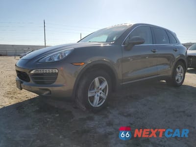 2012 PORSCHE CAYENNE WP1AA2A24CLA10531 - główne zdjęcie licytacji z USA - miniatura