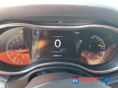 Zdjęcie 9 z 13 samochodu: 2021 JEEP GRAND CHEROKEE LAREDO VIN:1C4RJEAG8MC624713 - miniatura