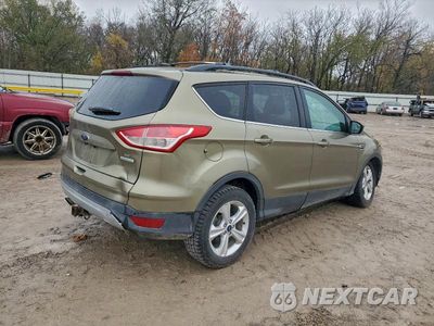 Trzecie zdjęcie samochodu z tyłu: 2014 FORD ESCAPE SE VIN:1FMCU0GX5EUA77107 - miniatura