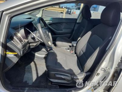 Zdjęcie 7 z 12 samochodu: 2017 KIA FORTE LX VIN:3KPFK4A75HE120368 - miniatura
