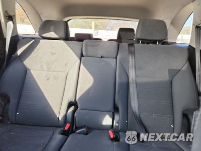 Zdjęcie 10 z 13 samochodu: 2016 KIA SORENTO LX VIN:5XYPGDA50GG141893 - miniatura