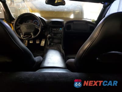 Zdjęcie 7 z 13 samochodu: 2002 CHEVROLET CORVETTE VIN:1G1YY22G325109021 - miniatura