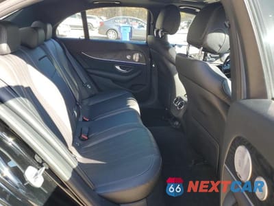 Zdjęcie 10 z 11 samochodu: 2017 MERCEDES-BENZ E 300 VIN:WDDZF4JB4HA210223 - miniatura