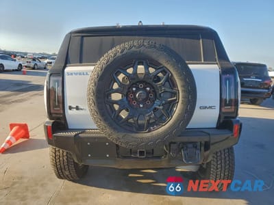 Zdjęcie 6 z 12 samochodu: 2025 GMC HUMMER SUV 2X VIN:1GKT0NDE9SU117236 - miniatura